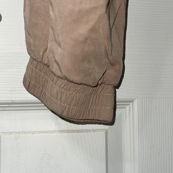 Splendid Women’s Size Large Tan Beige Jogger Pant - Picture 4 of 9